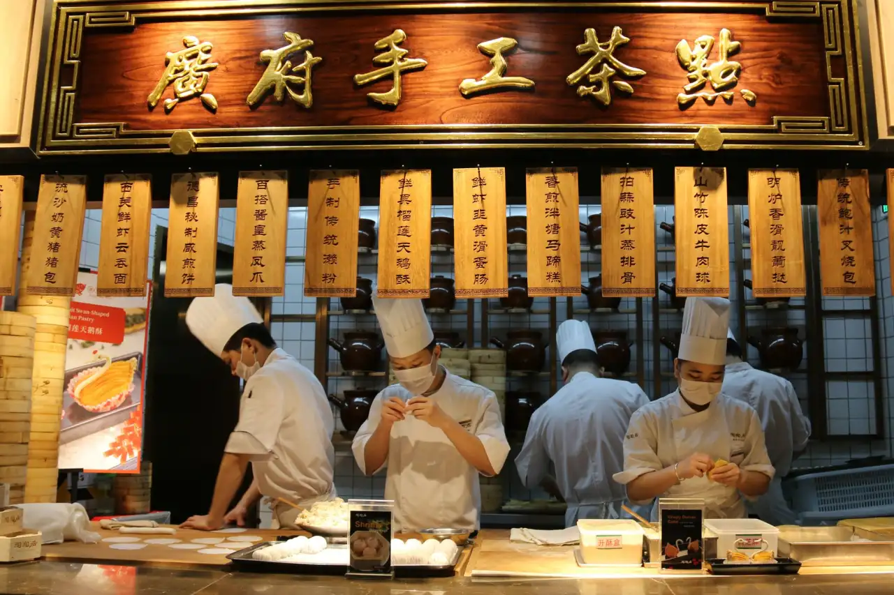 餐饮连锁孵化服务全流程解析:从品牌定位到体系搭建的关键步骤正文配图 1